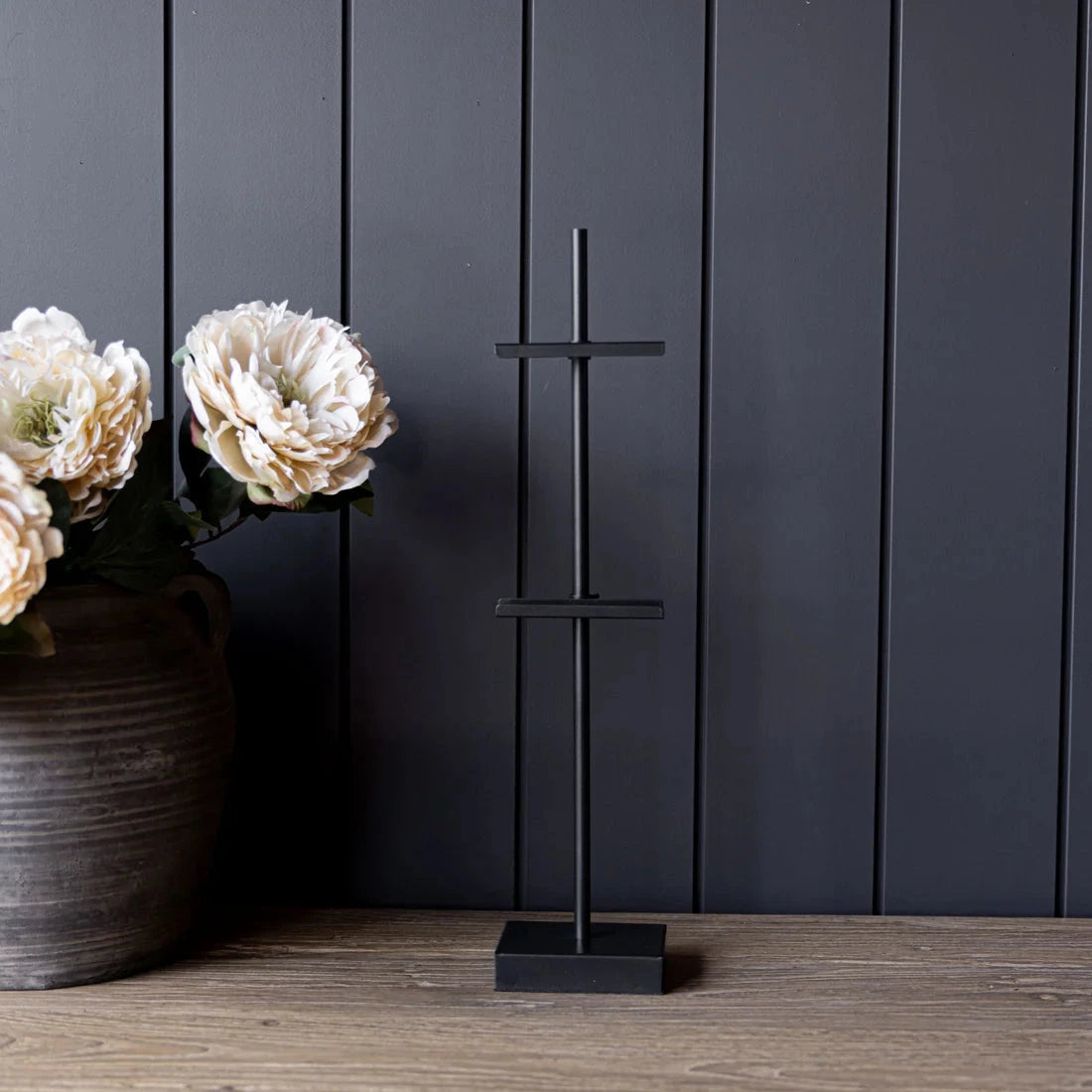 Adjustable Easel Black Objects & Accents