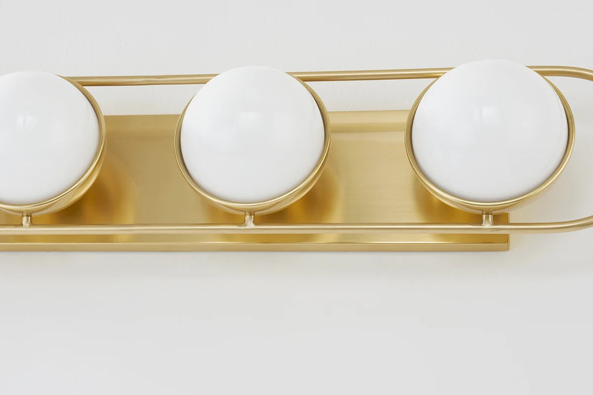 Amy Bath And Vanity Quad Bath and Vanity