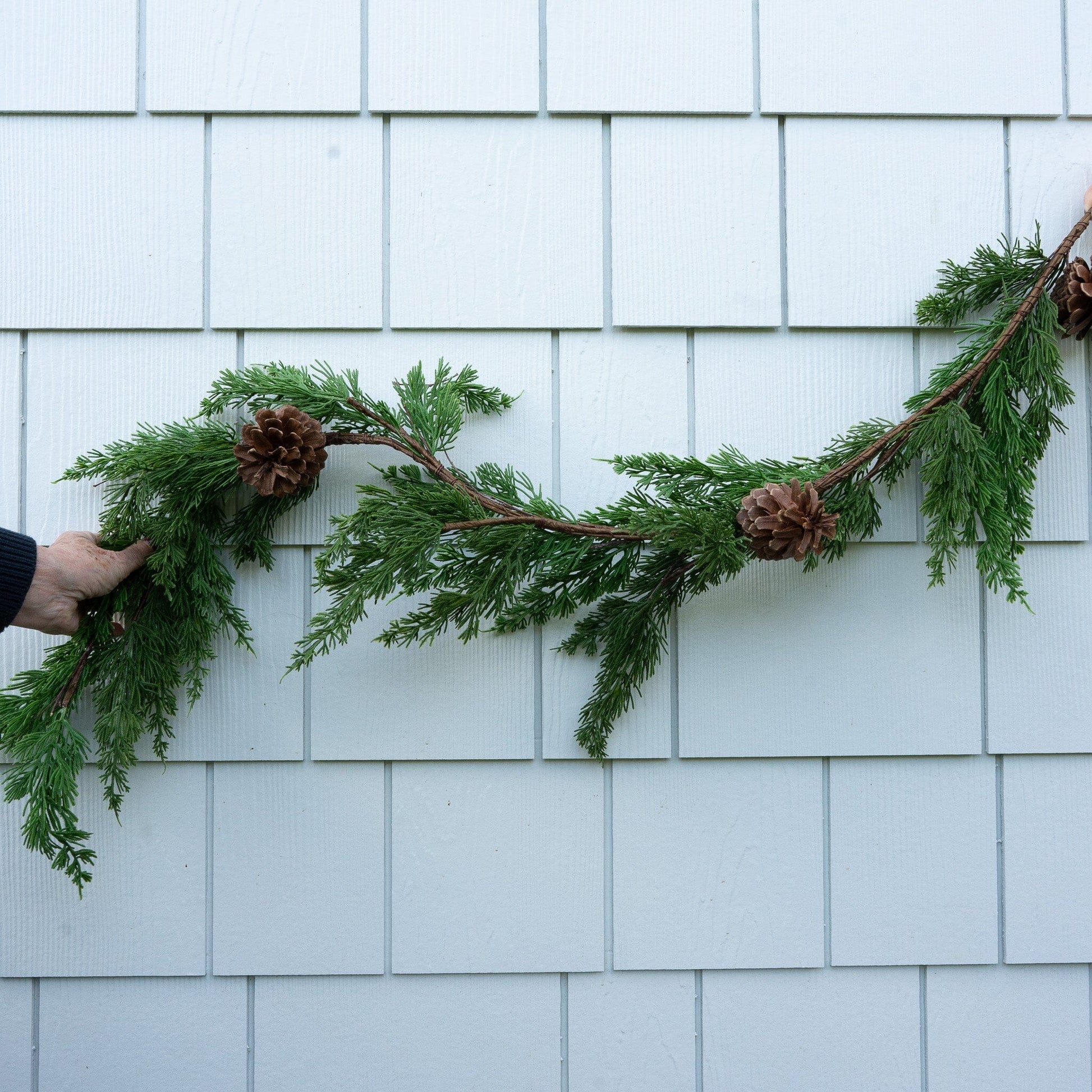Cedar Pine Garland - 50" Greenery