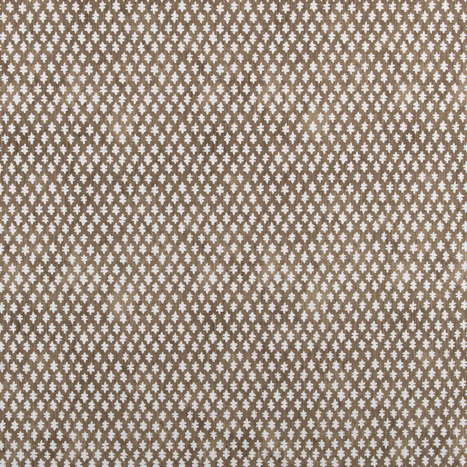Far Hills Acorn Pillow - 20" Pillows
