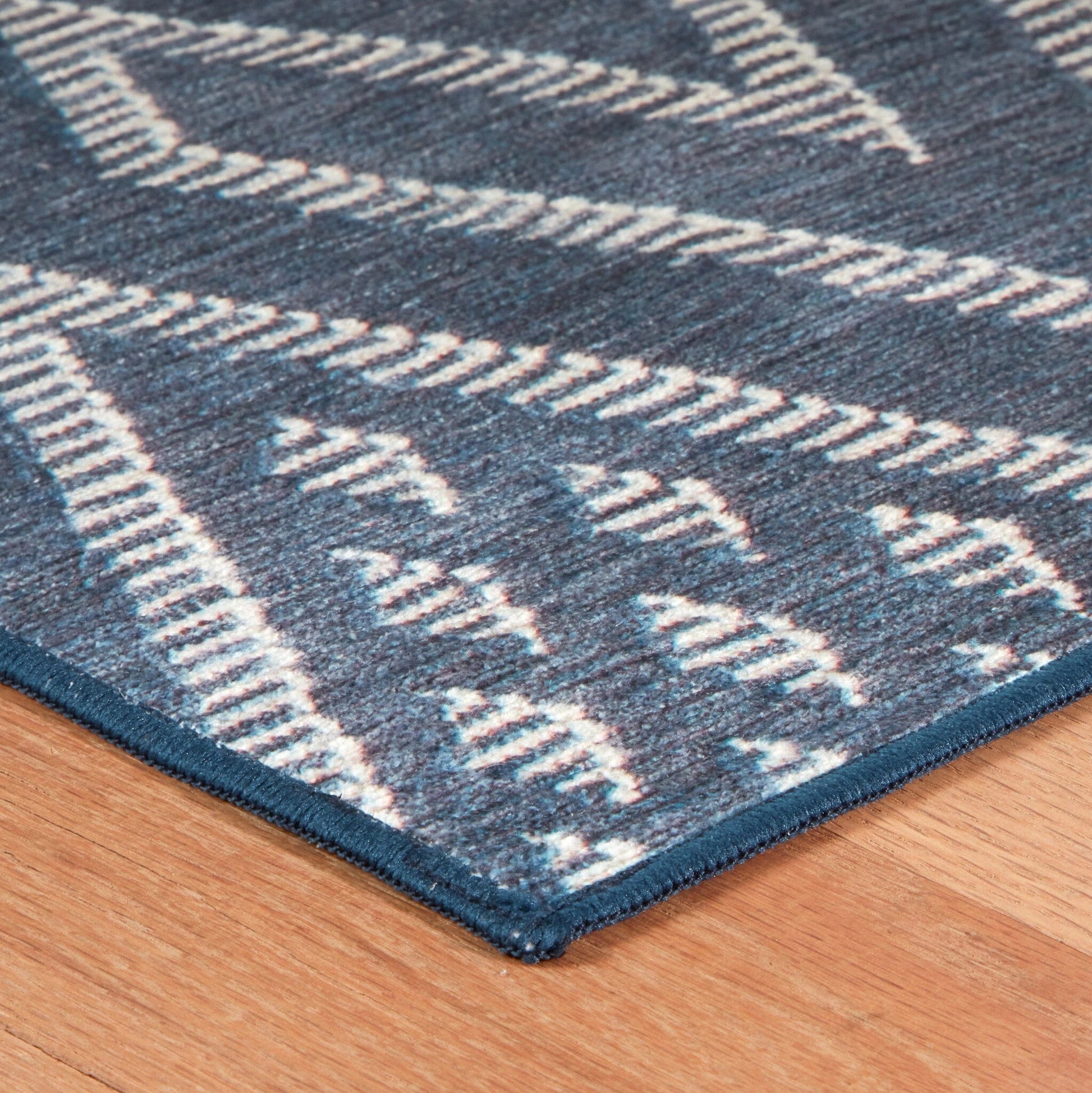 Guthrie Navy Machine Washable Rug Rugs