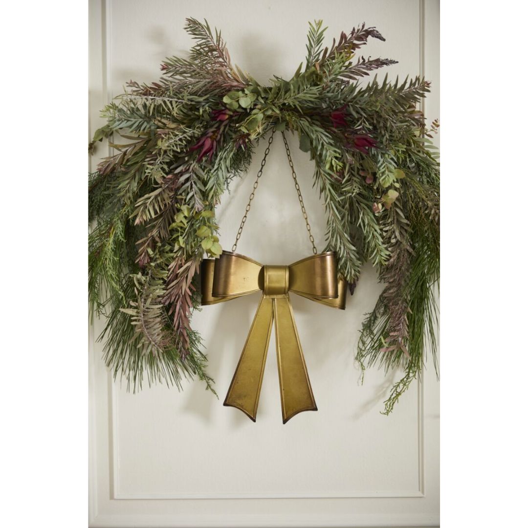 Large Metal Wreath Bow Objects & Accents