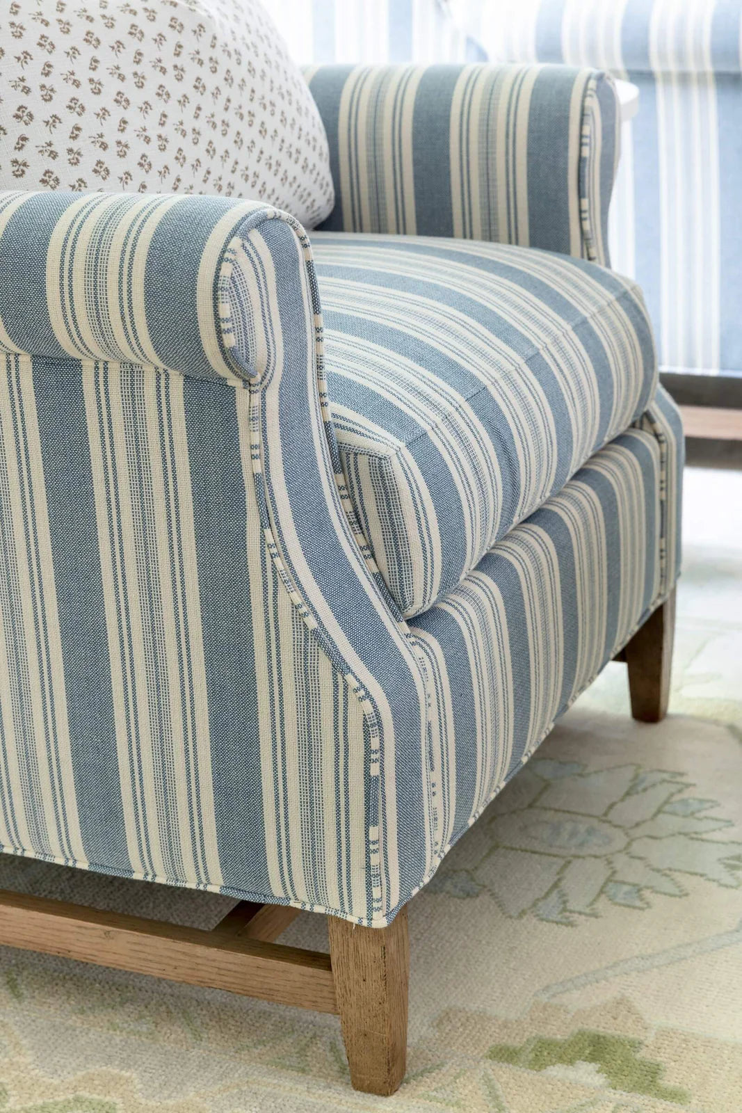 Louie Chair Accent Chairs