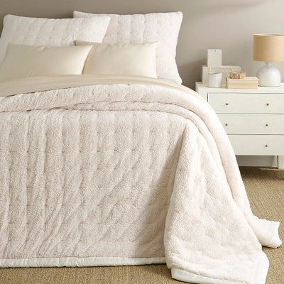 Marshmallow Fleece Ivory Puff Comforters, Quilts & Coverlets 