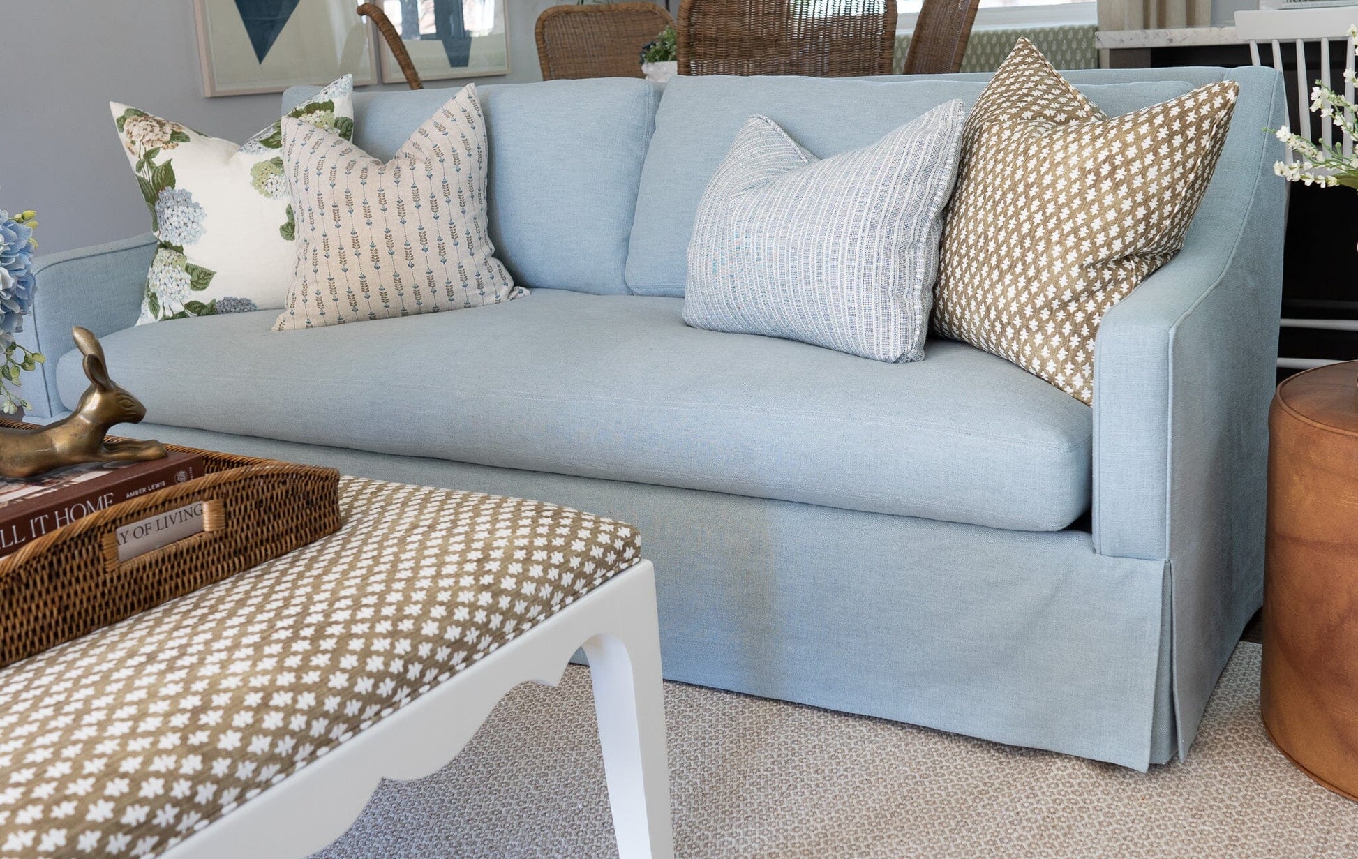 Olivia Sofa Sofas