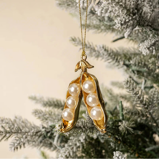 Pea Pod Ornament Objects & Accents