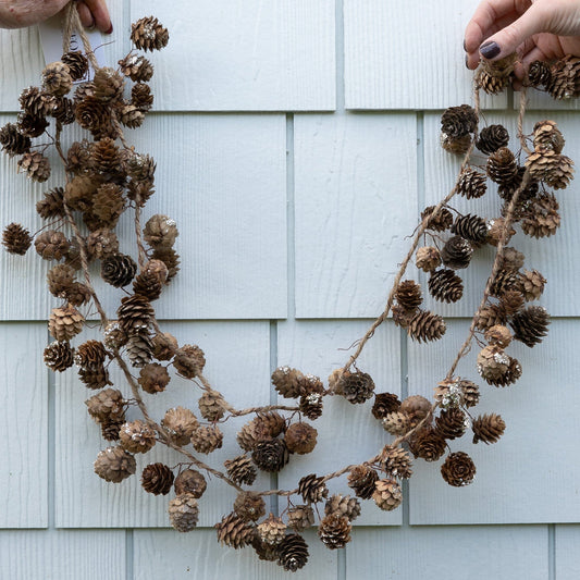 Pinecone Garland - 72" Objects & Accents