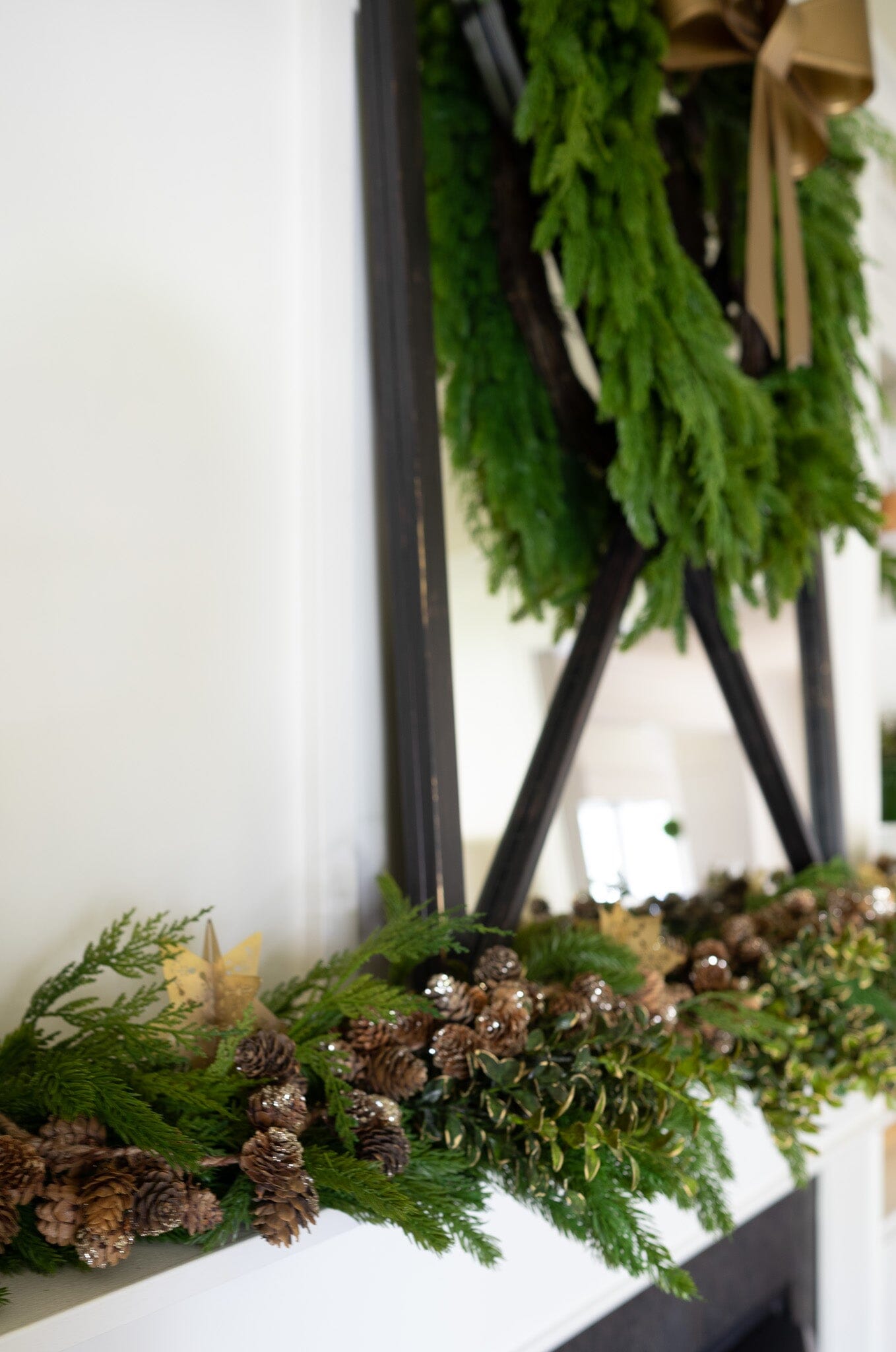 Pinecone Garland - 72" Objects & Accents
