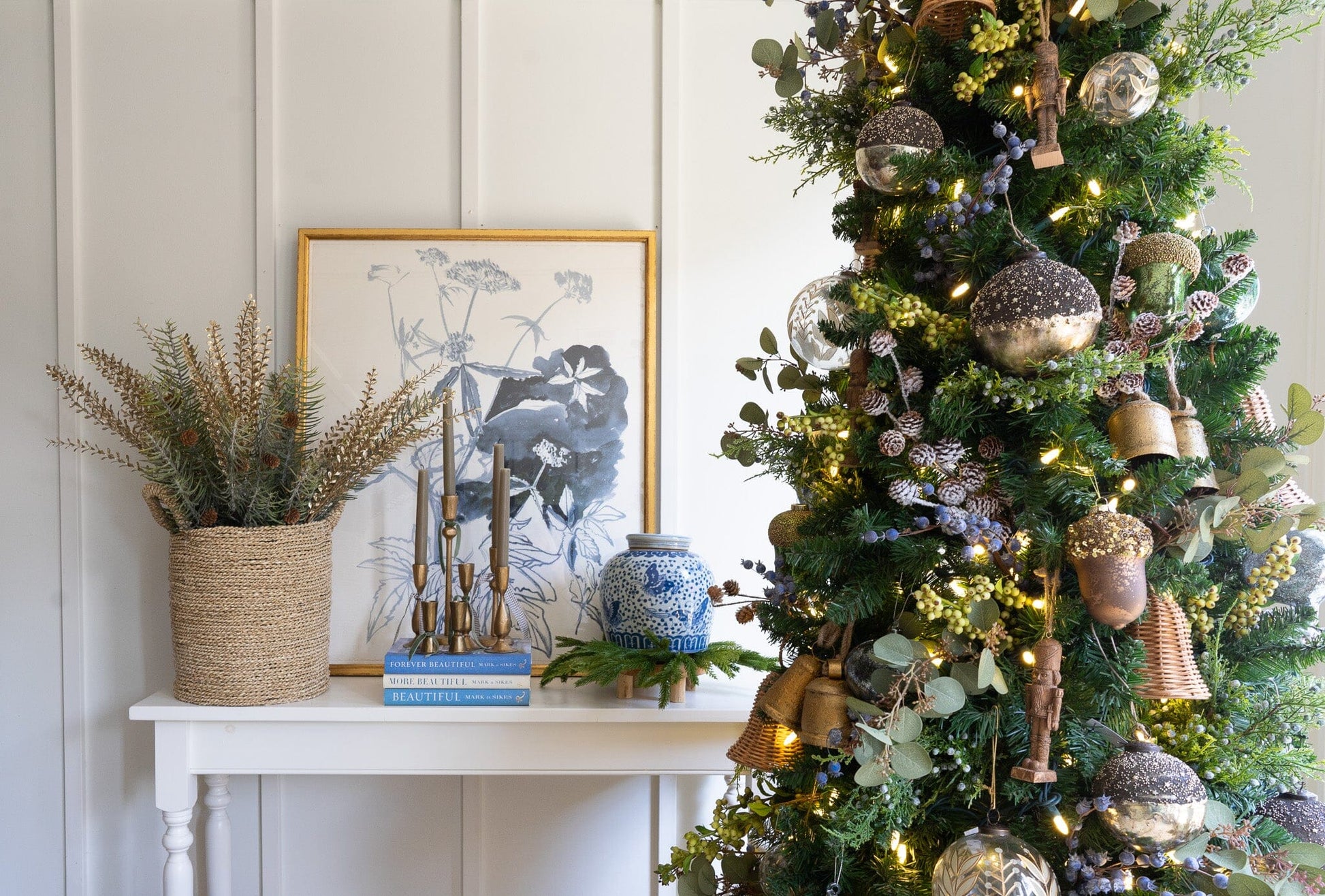 Pinecone Stem - 18" Objects & Accents