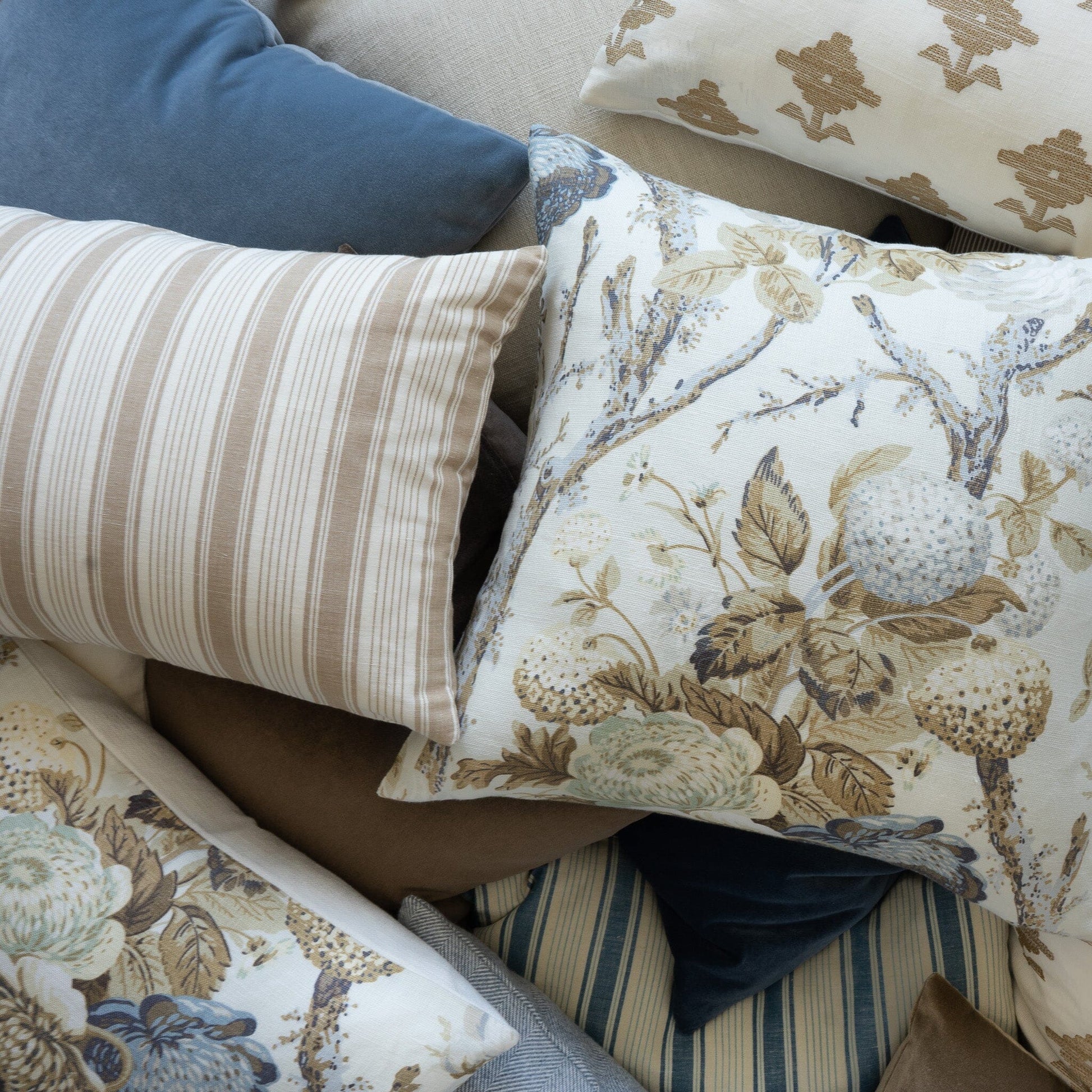 Pond Blue Prima Velvet Pillows