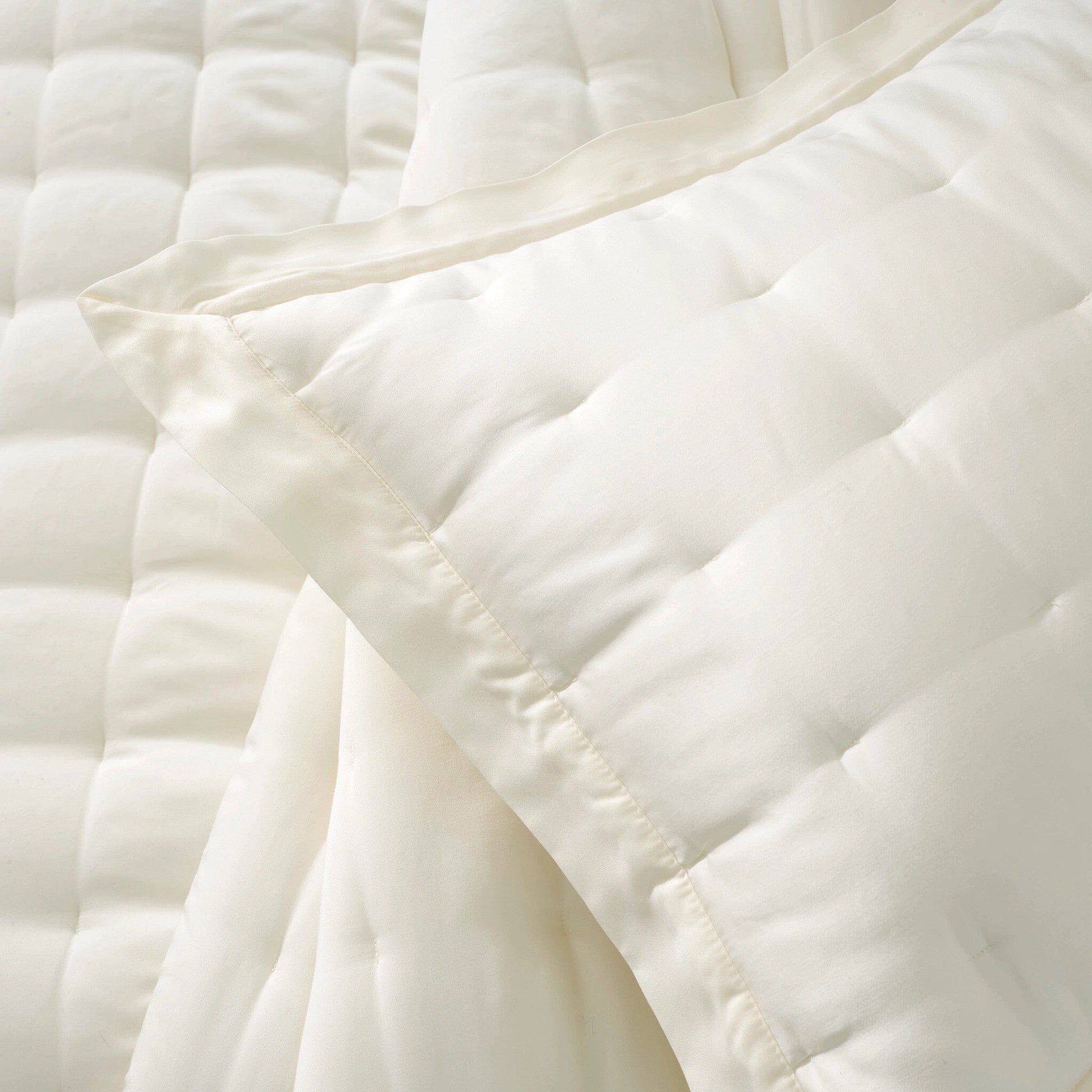 Silken Solid Ivory Puff Sham Shams & Pillowcases
