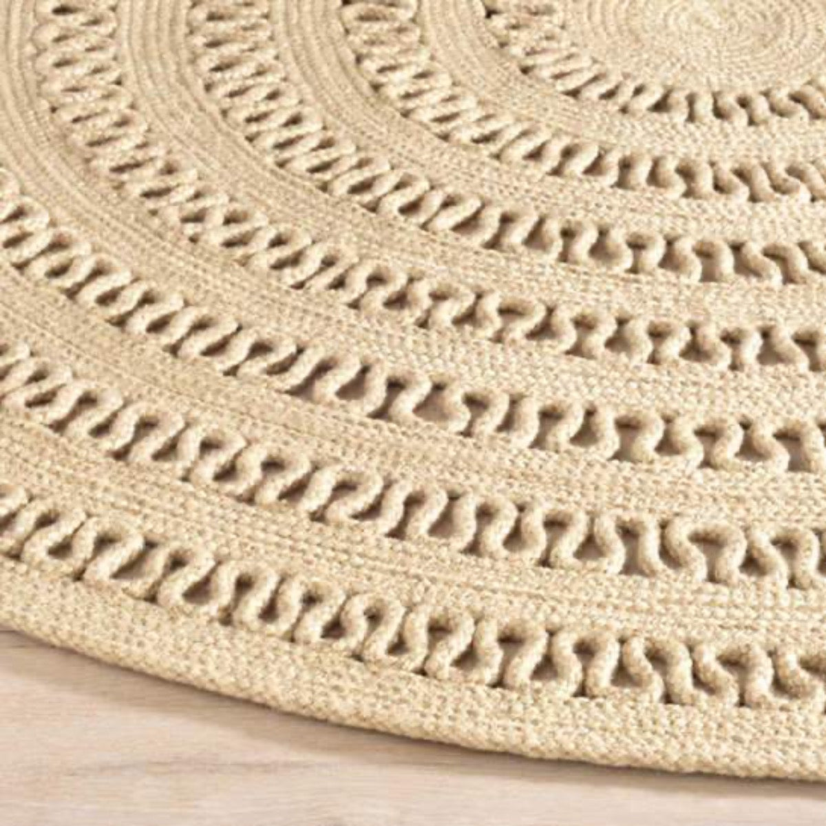 Bowline Natural Indoor/Outdoor Round Rug detail. Close-up detail view.