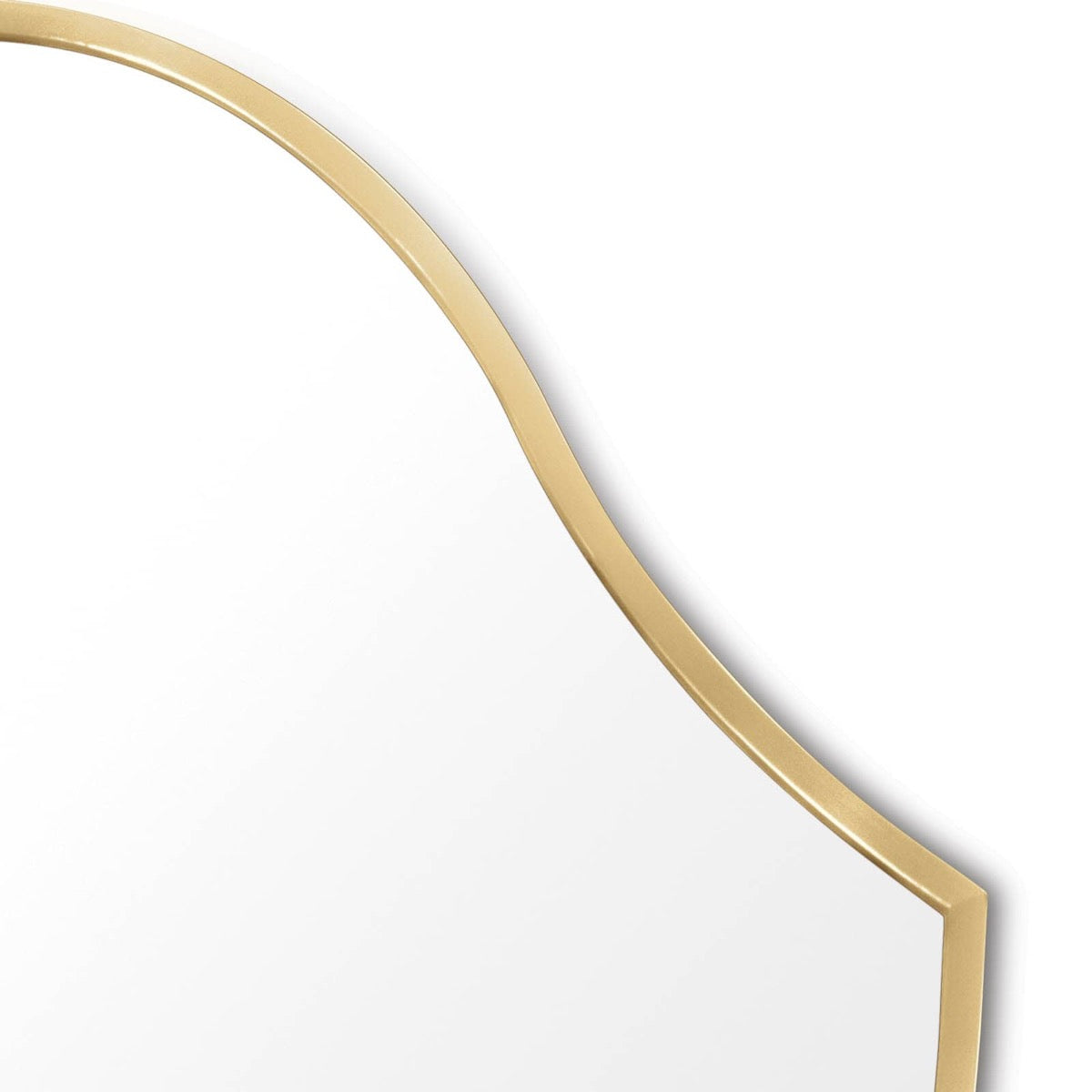 Crest Mirror Natural top right corner Brass. Detail view.