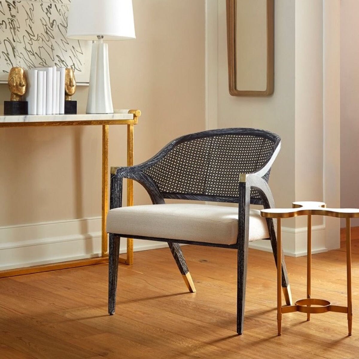 Edward Lounge Chair