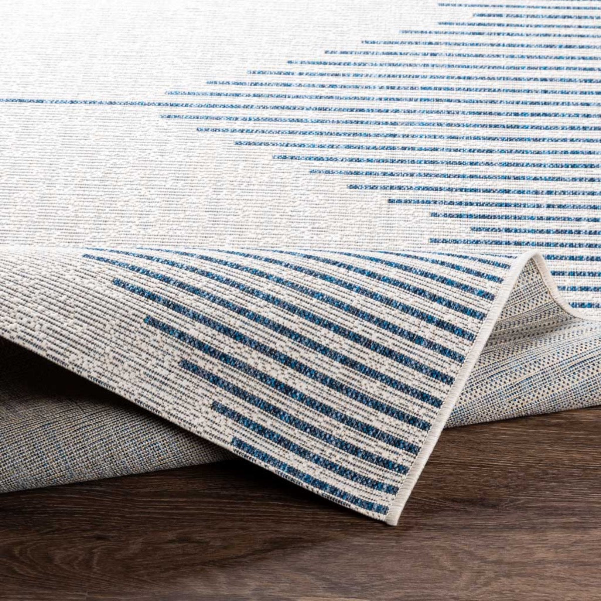 Egan Outdoor Rug corner detail. Close-up detail view.