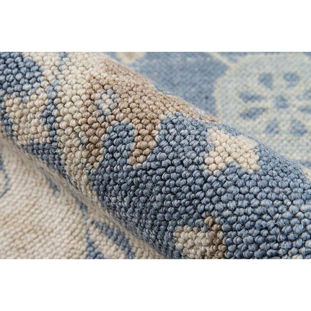 Ellesworth Rug pile detail. Close-up detail view.