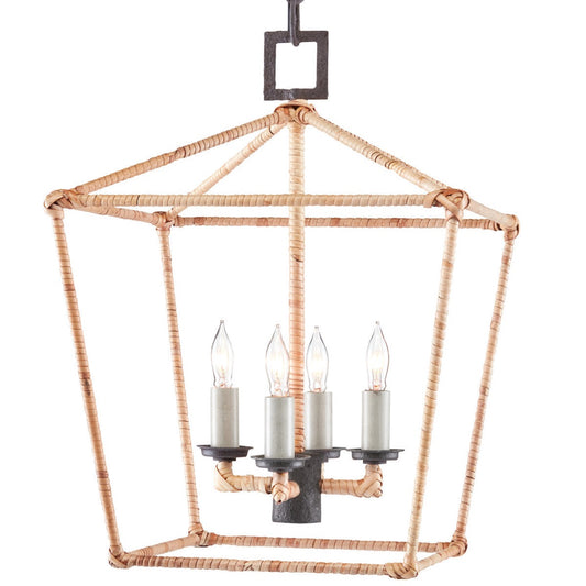 Husdon Lantern - Rattan. Front view.