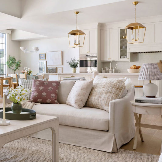 The Complete Guide to Choosing the Right Area Rug for Every Size Room