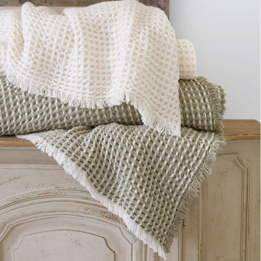 Dorothy Plaster Blanket