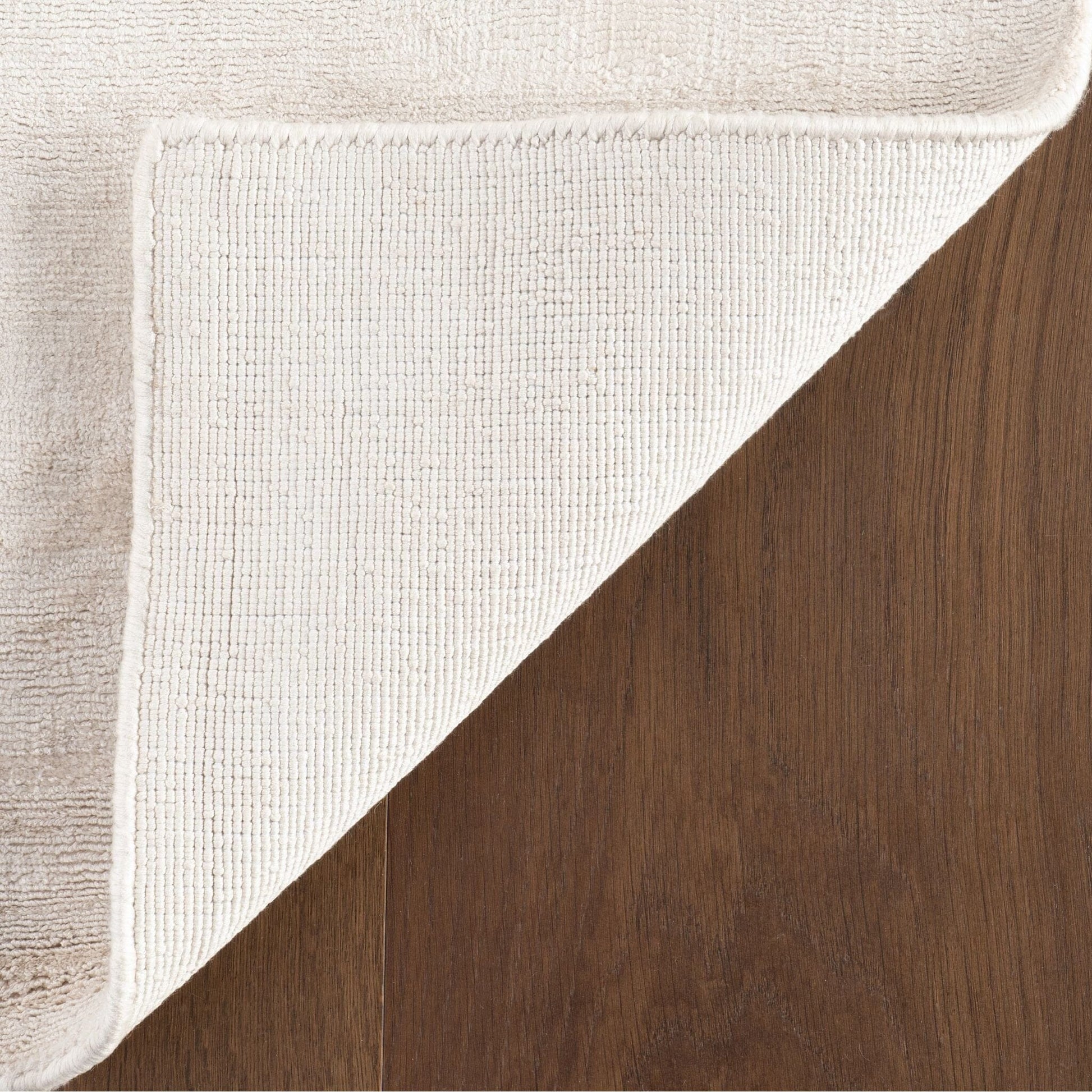 Alva Sand Hand Loom Knotted Viscose Rug Rugs 