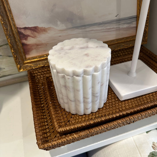 Amenities Tray Baskets & Trays 