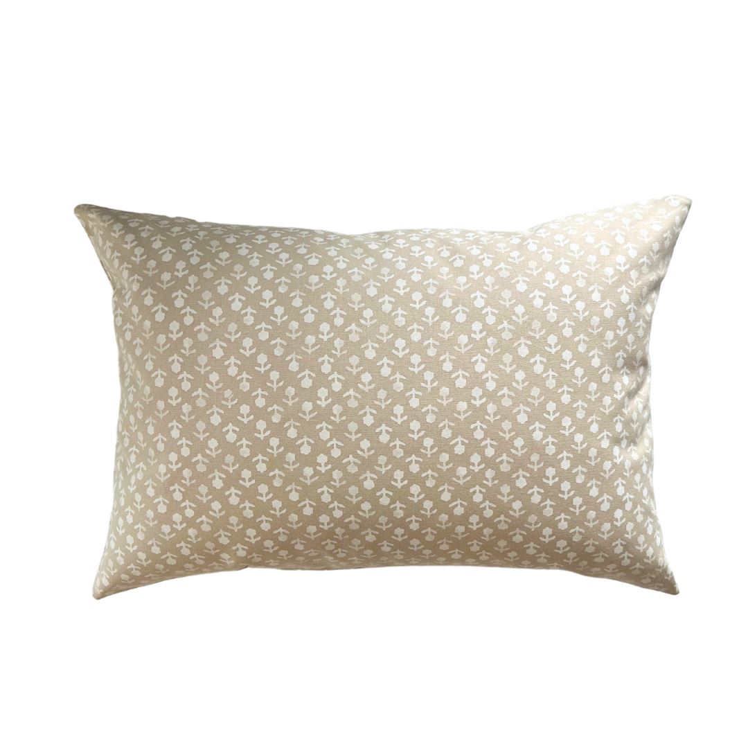 Beatriz Pillow - Natural Pillows 