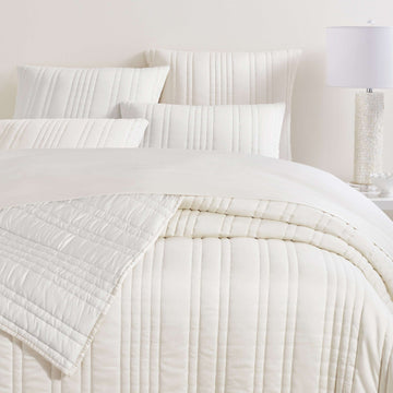 Blissful Bamboo Pearl/Silver Quilt Quilt 
