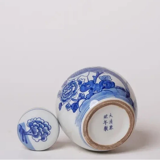 Blue and White Porcelain Golden Pheasant Round Jar Vases & Planters 
