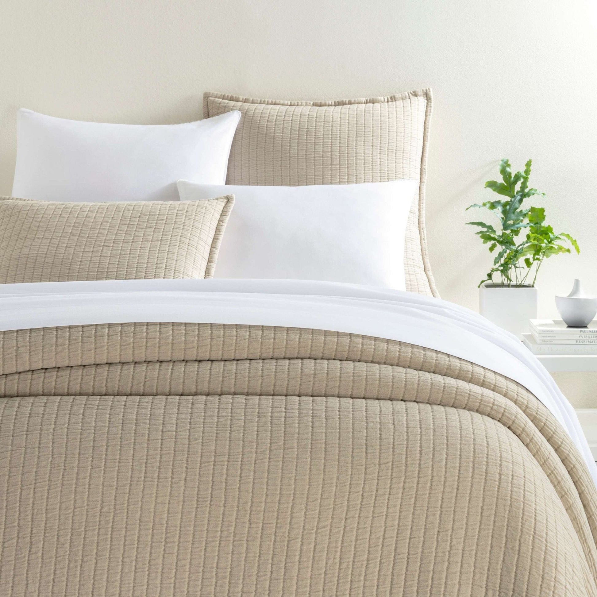 Boyfriend Sand Matelasse Coverlet Matelasse Coverlet 