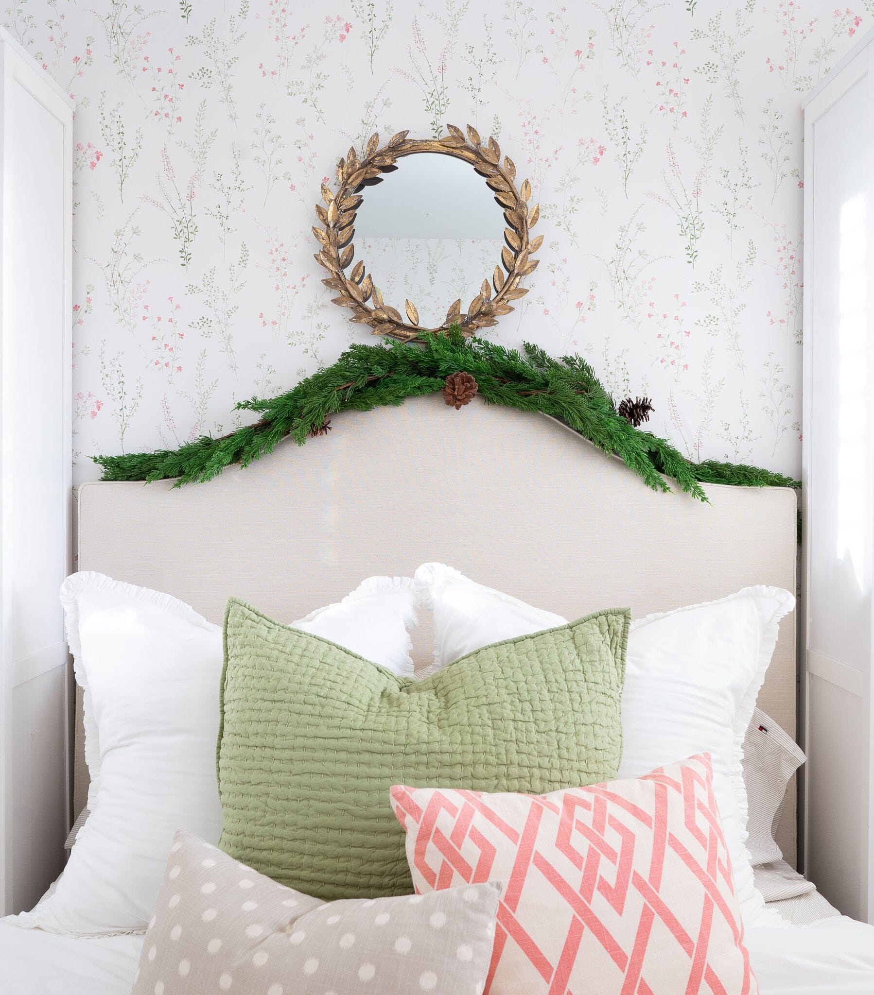 Cedar Pine Garland - 50" Greenery 