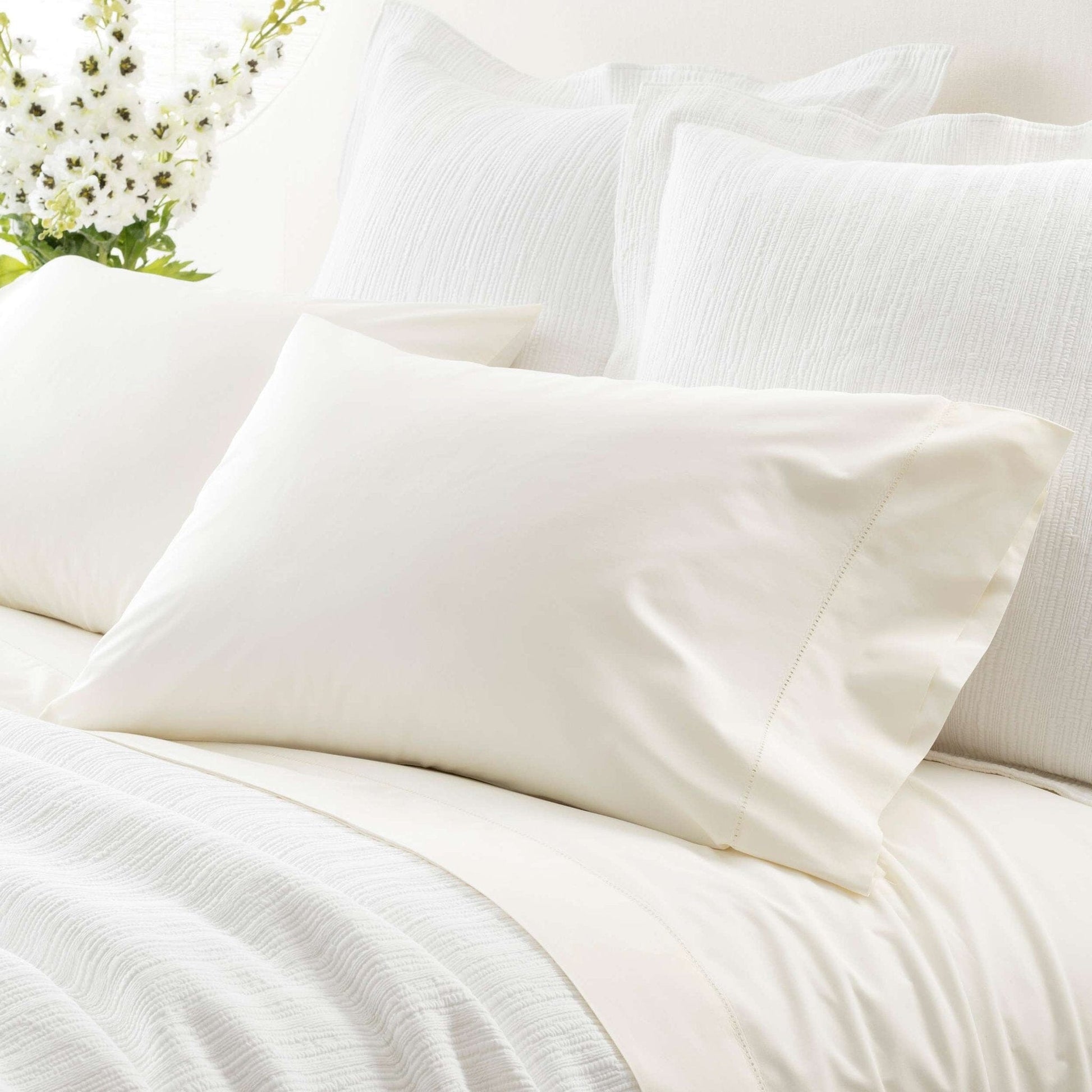 Classic Hemstitch Ivory Pillowcases (Pair) Pillowcases 