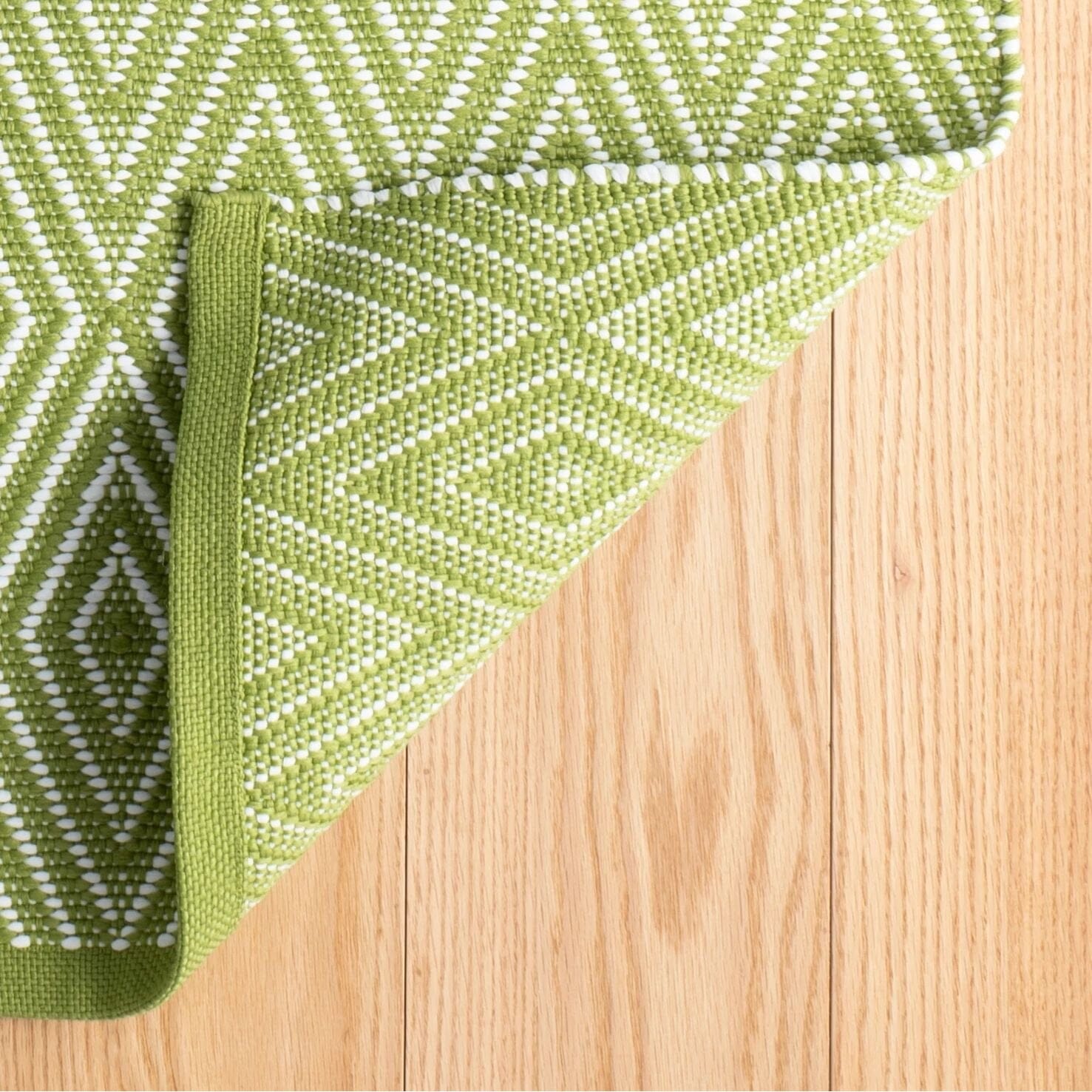 Diamond Sprout/White Handwoven Indoor/Outdoor Rug Rugs 