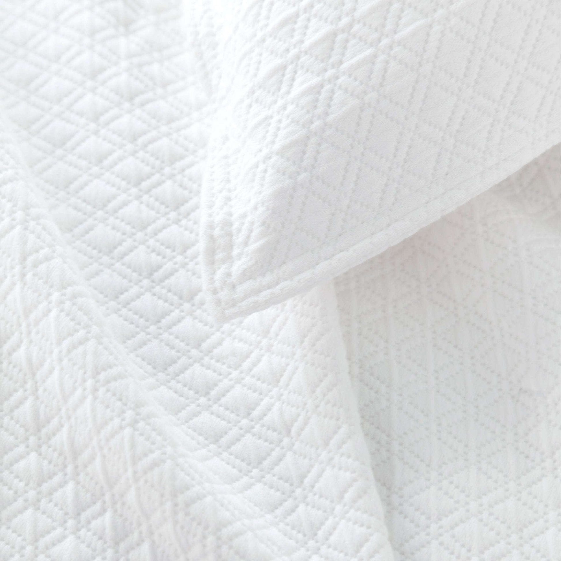 Diamond White Matelasse Coverlet Matelasse Coverlet 