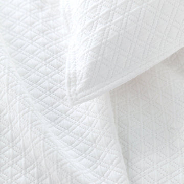 Diamond White Matelasse Sham Pillowcases & Shams 