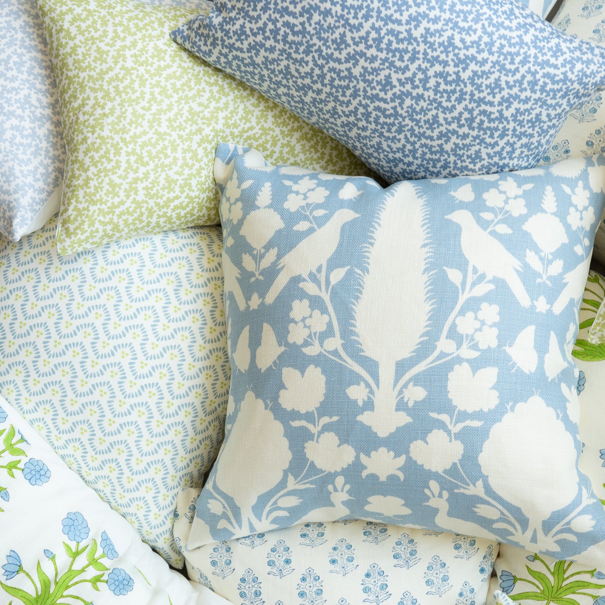 Eloise Lumbar Pillow - Green Pillows 