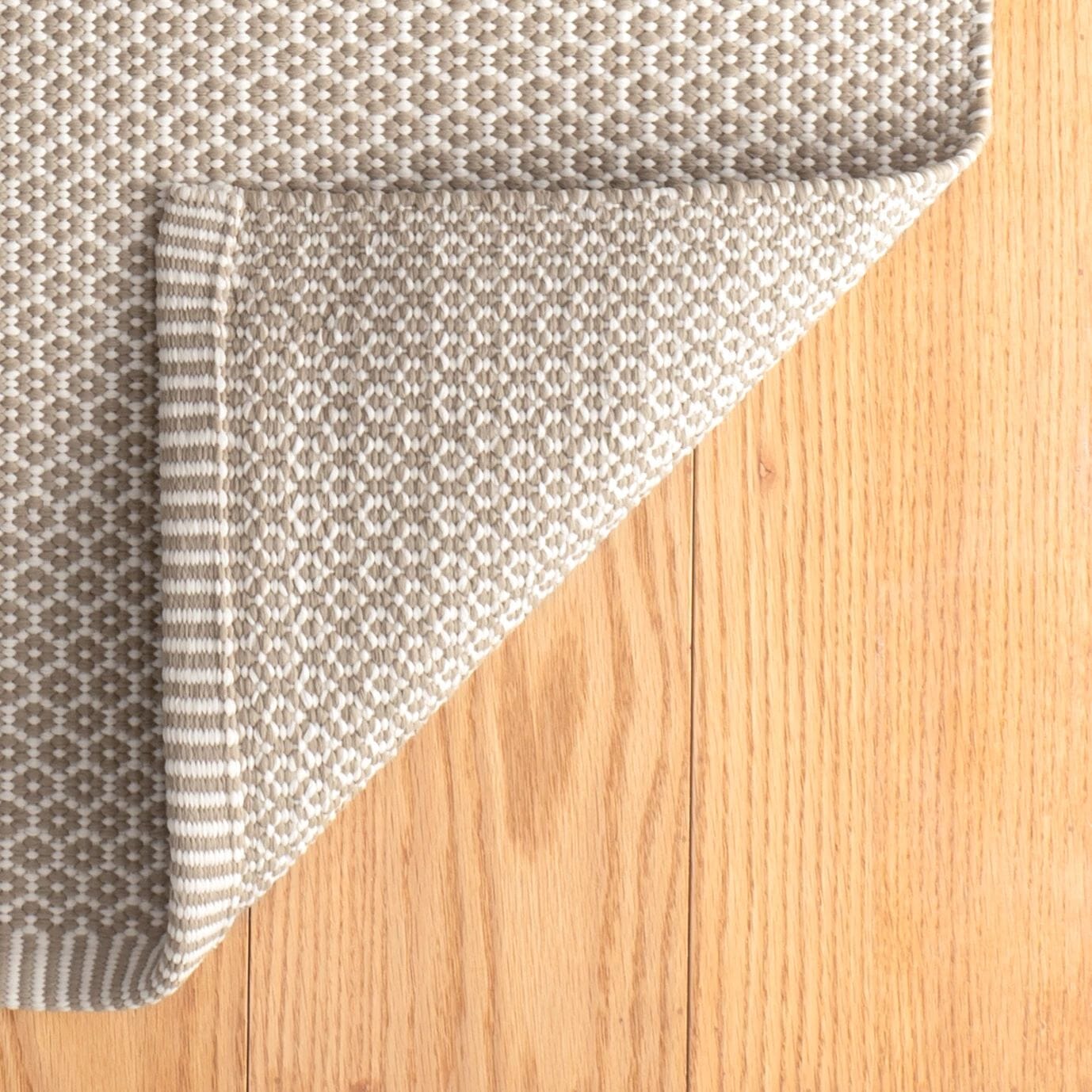 Finn Khaki Handwoven Indoor/Outdoor Rug Rugs 