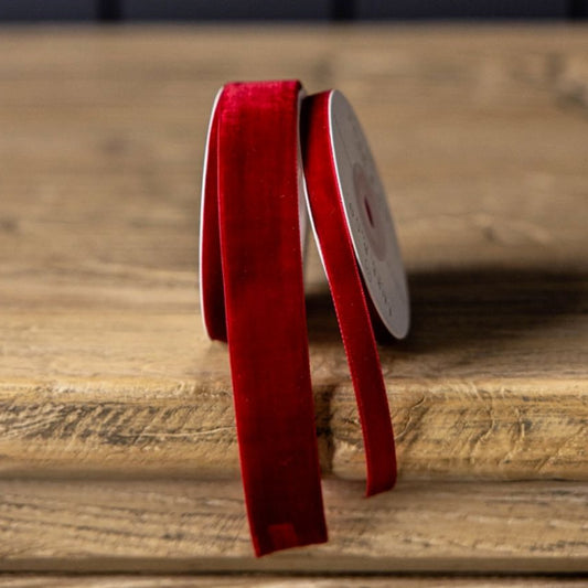 Garnet Red Velvet Ribbon Objects & Accents 