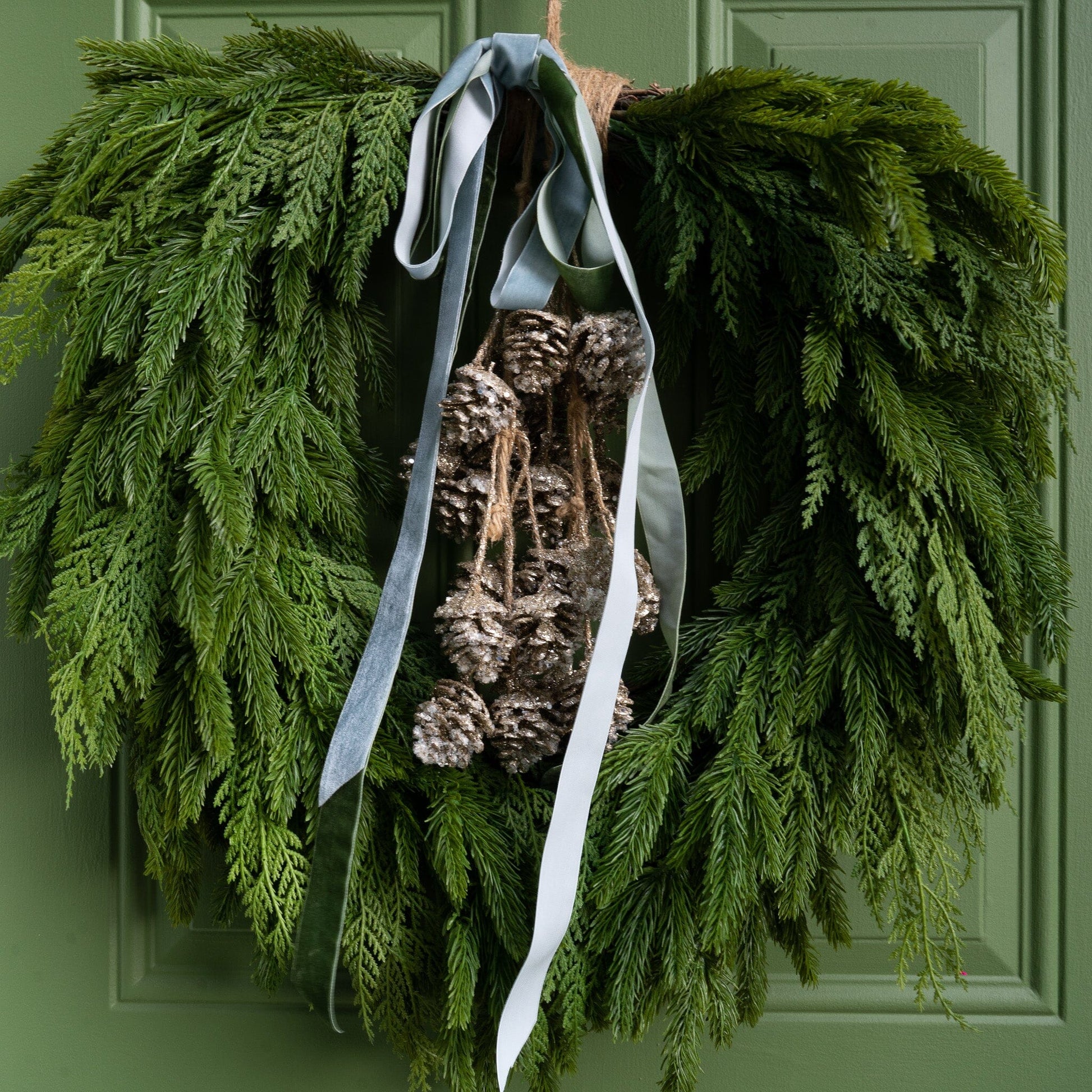 Hanging Pinecone Bunch- 16" Objects & Accents 