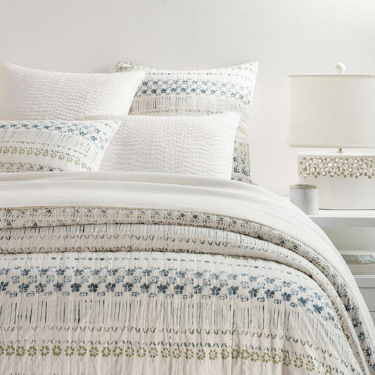 Hawthorn Neutral Coverlet Coverlet 
