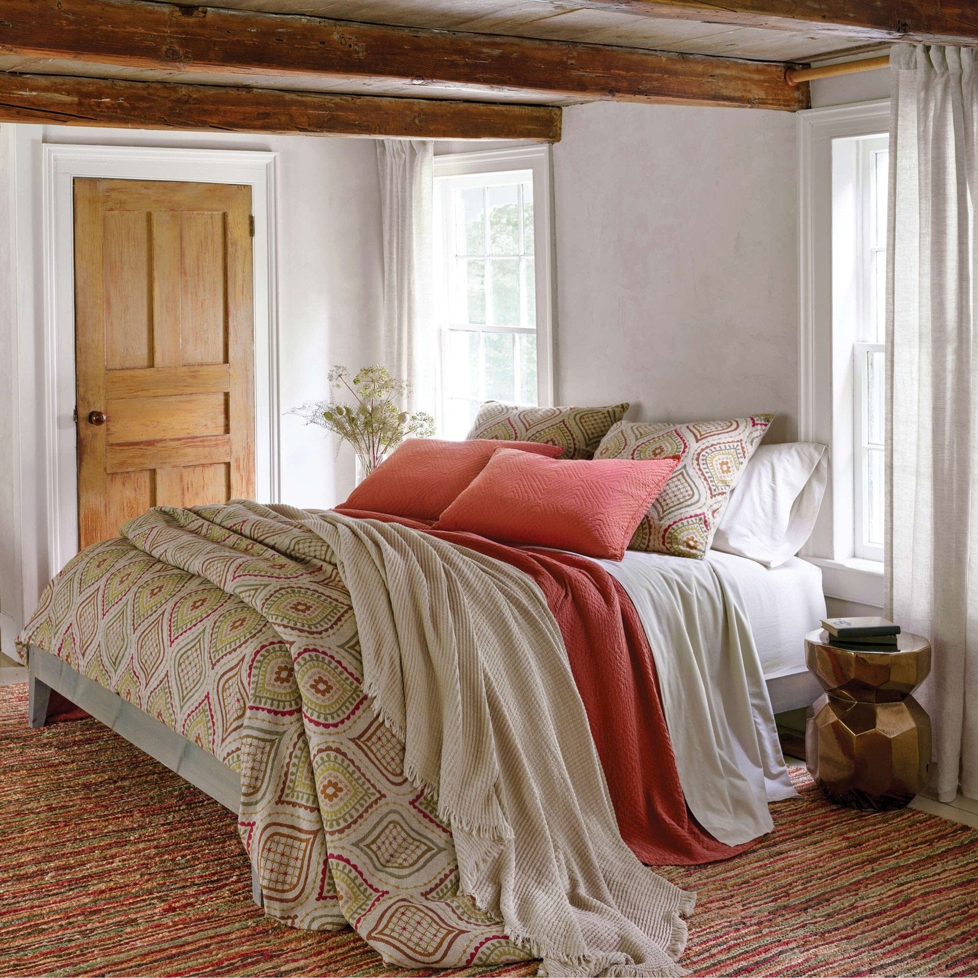 Hoyt Alabaster Coverlet Coverlet 