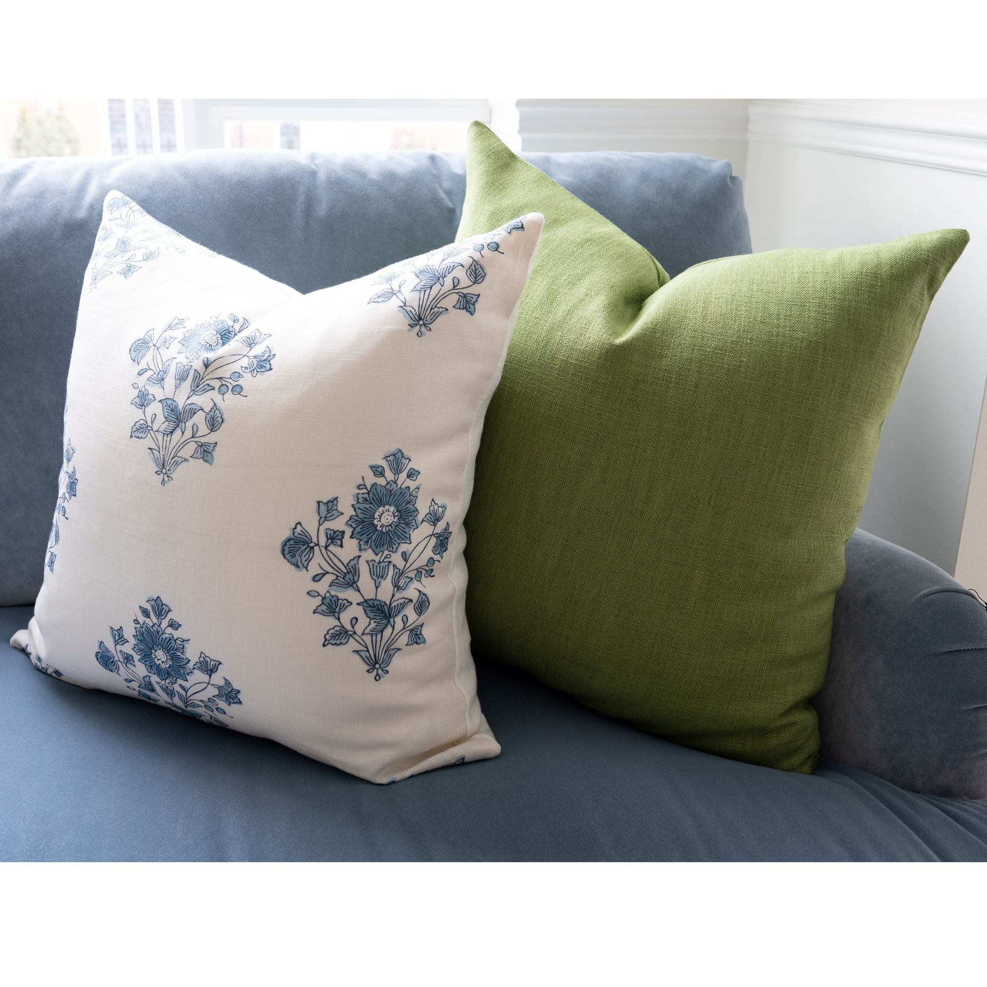 Hybrid Linen Pillow - Chartreuse 22" Pillows 
