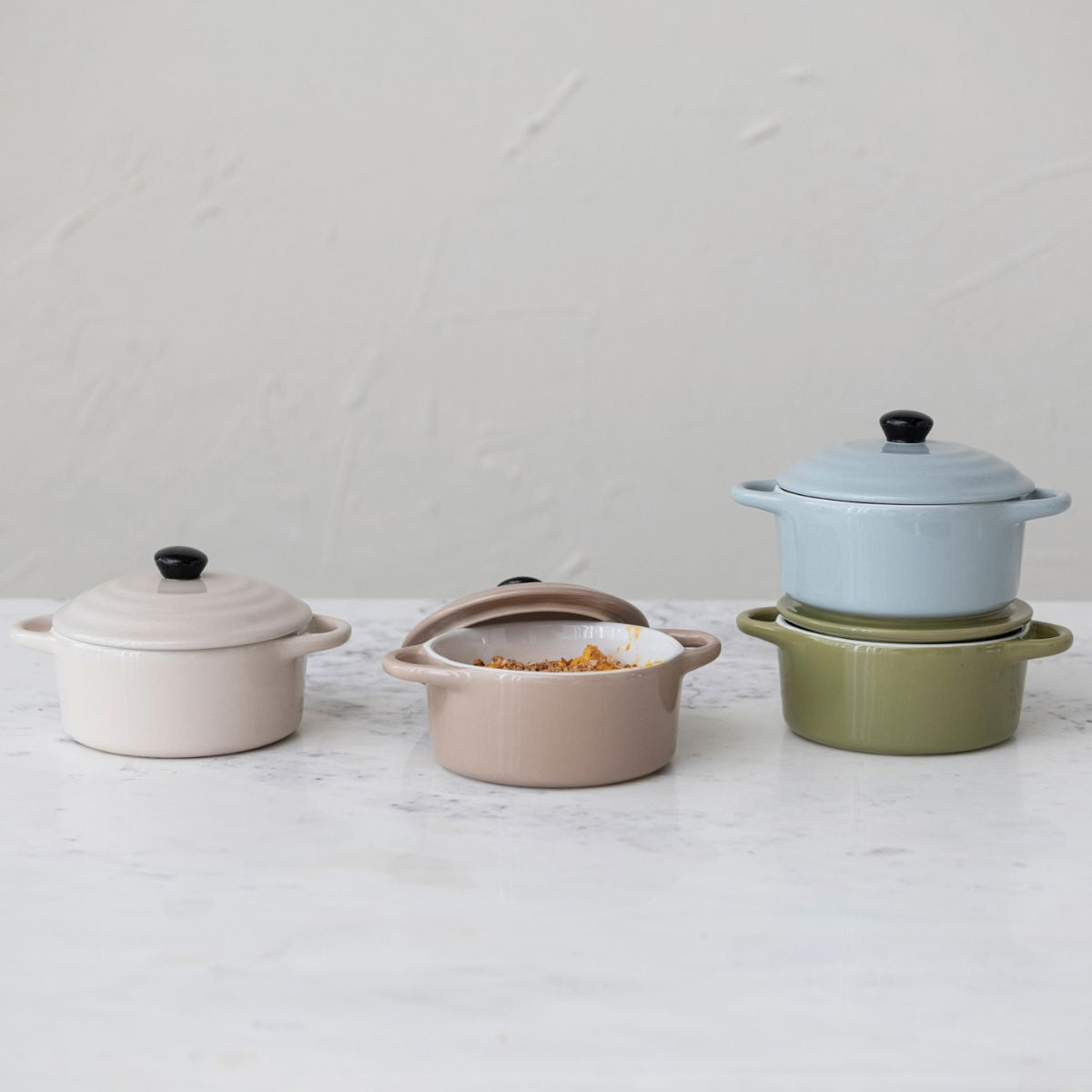 I cup Stoneware Mini Baker with Lid Kitchen 