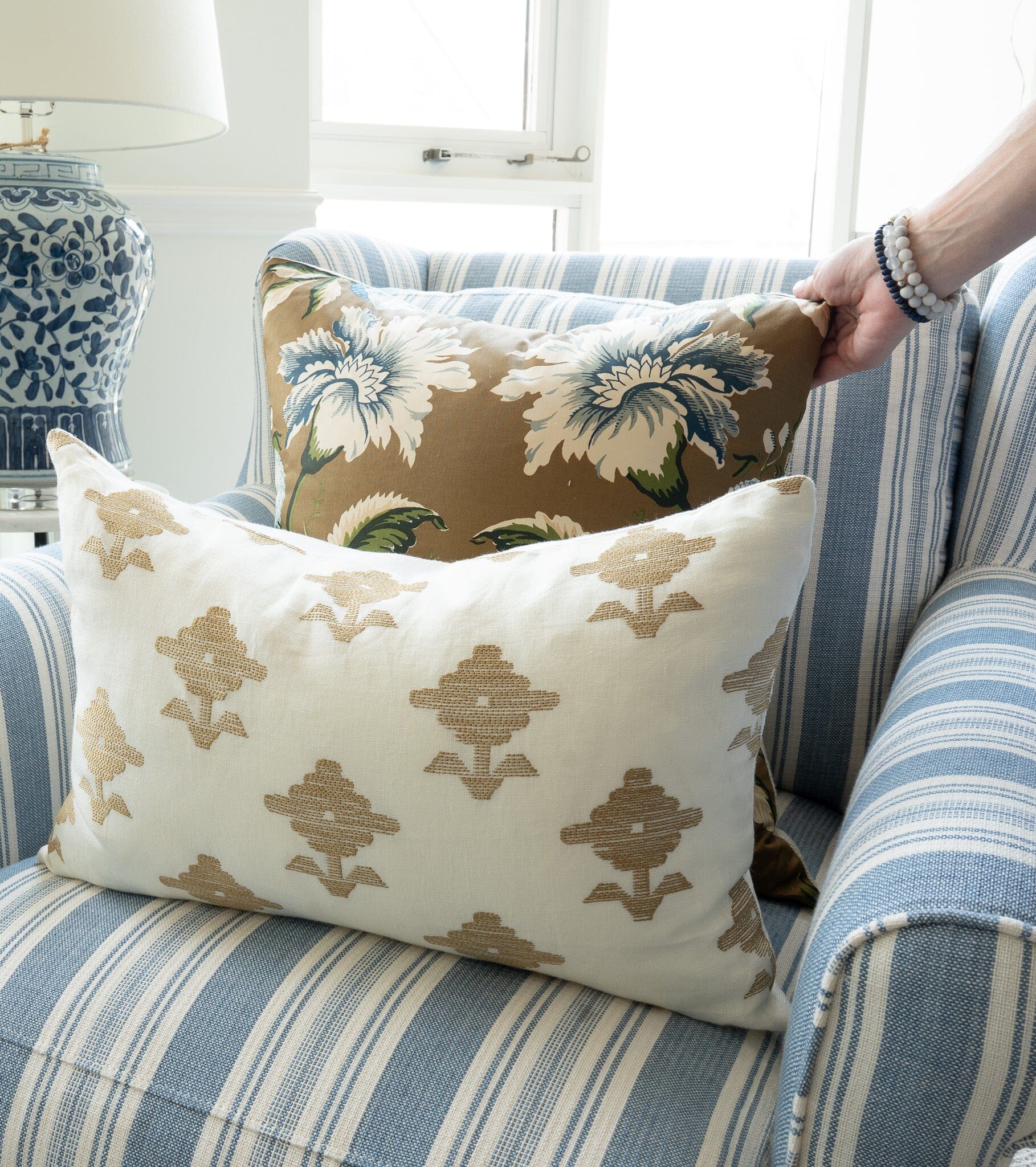 Jessup Pillow - 20" Pillows 