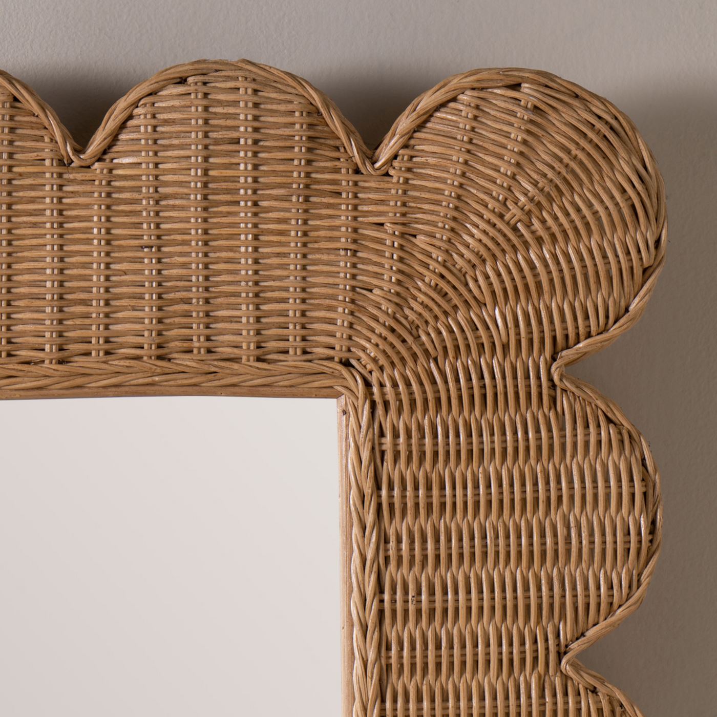 Lou Scalloped Rattan Mirror Mirrors 