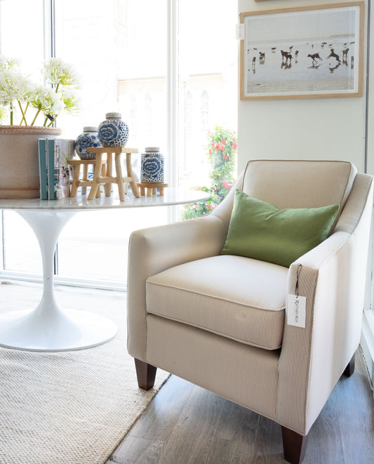 Luna Chair Accent Chairs 