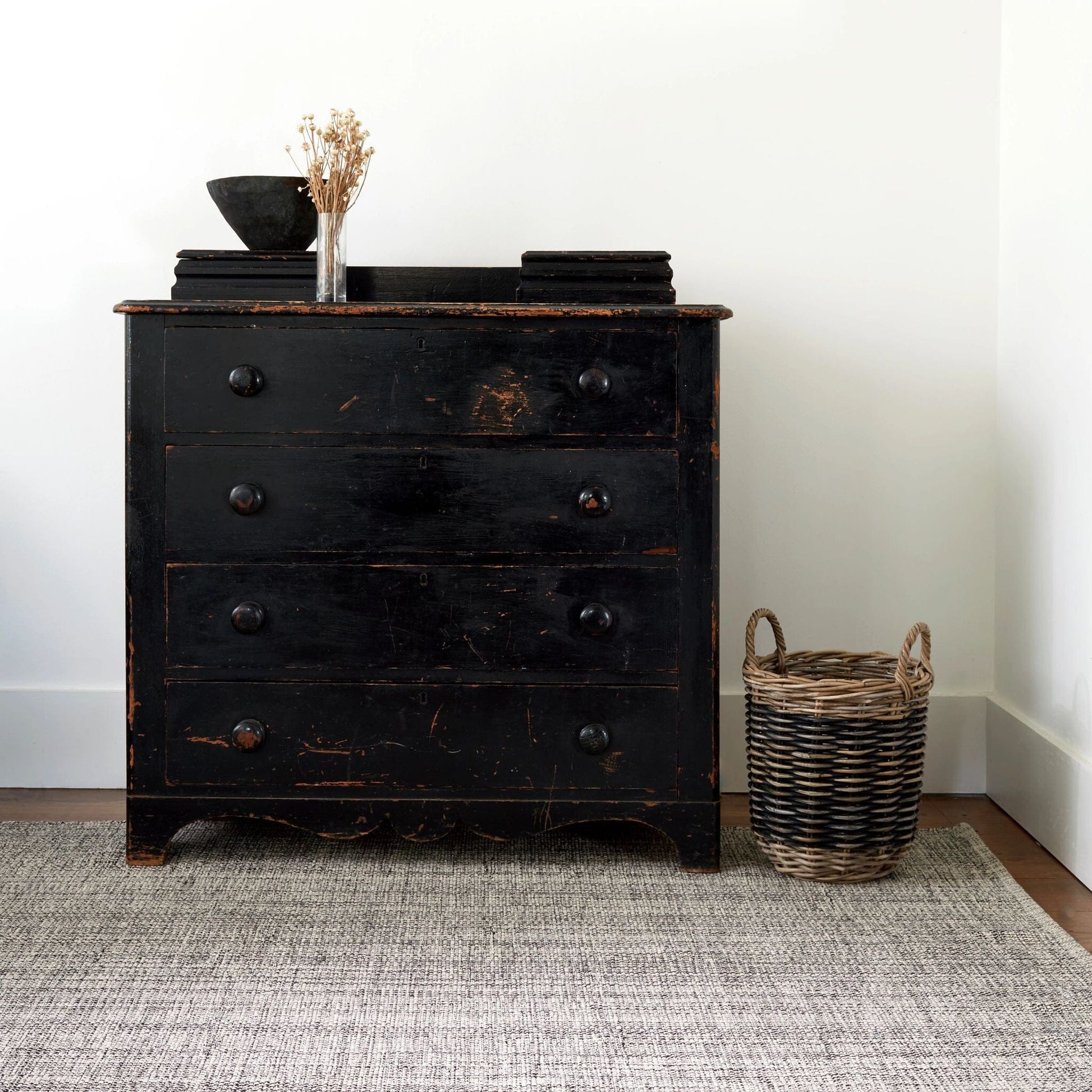 Marled Black Handwoven Cotton Rug Rugs 