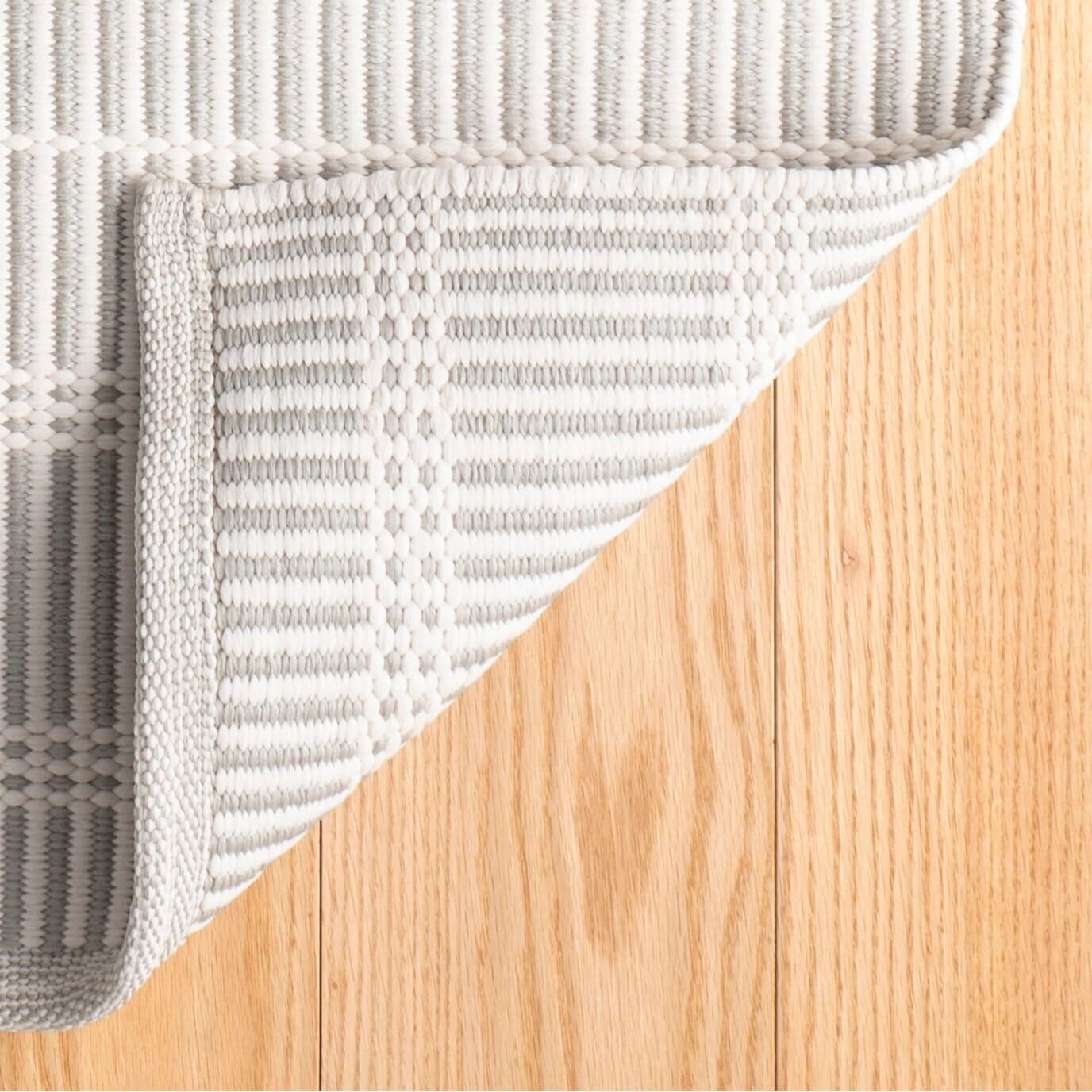 Marlo Platinum Handwoven Indoor/Outdoor Rug Rugs 