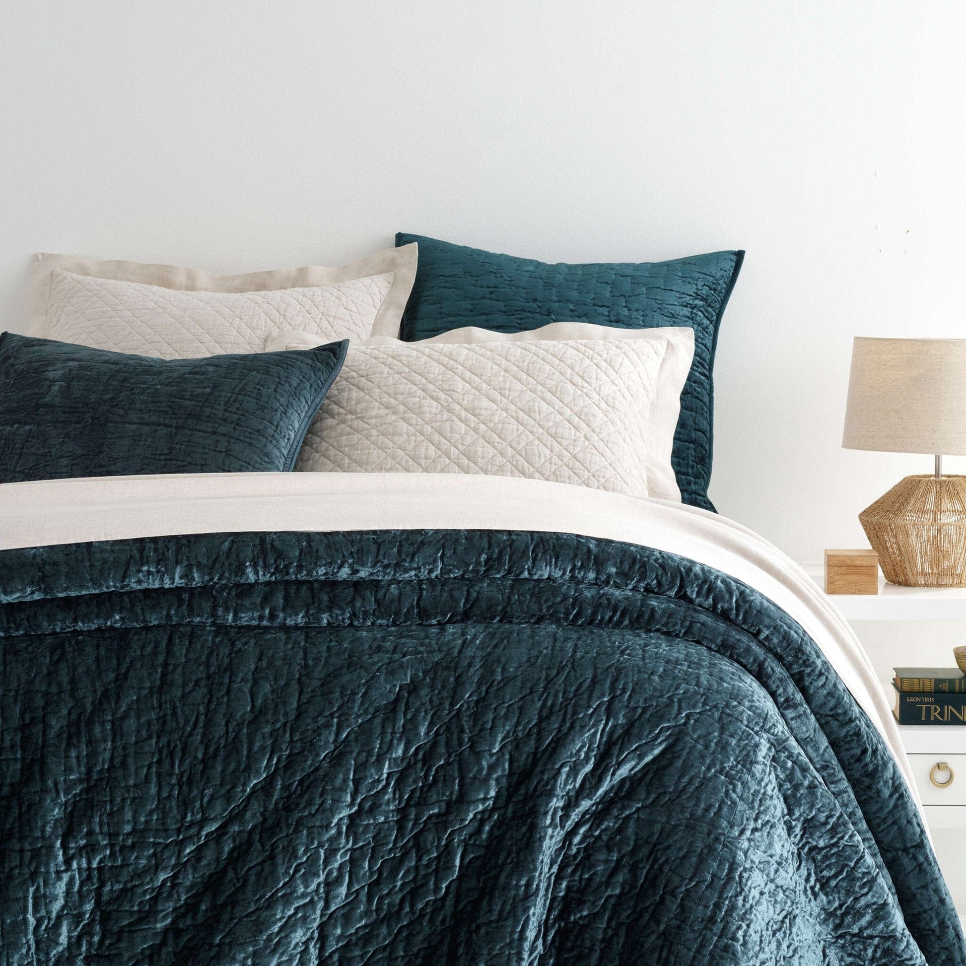Matte Velvet Juniper Quilt Quilt 