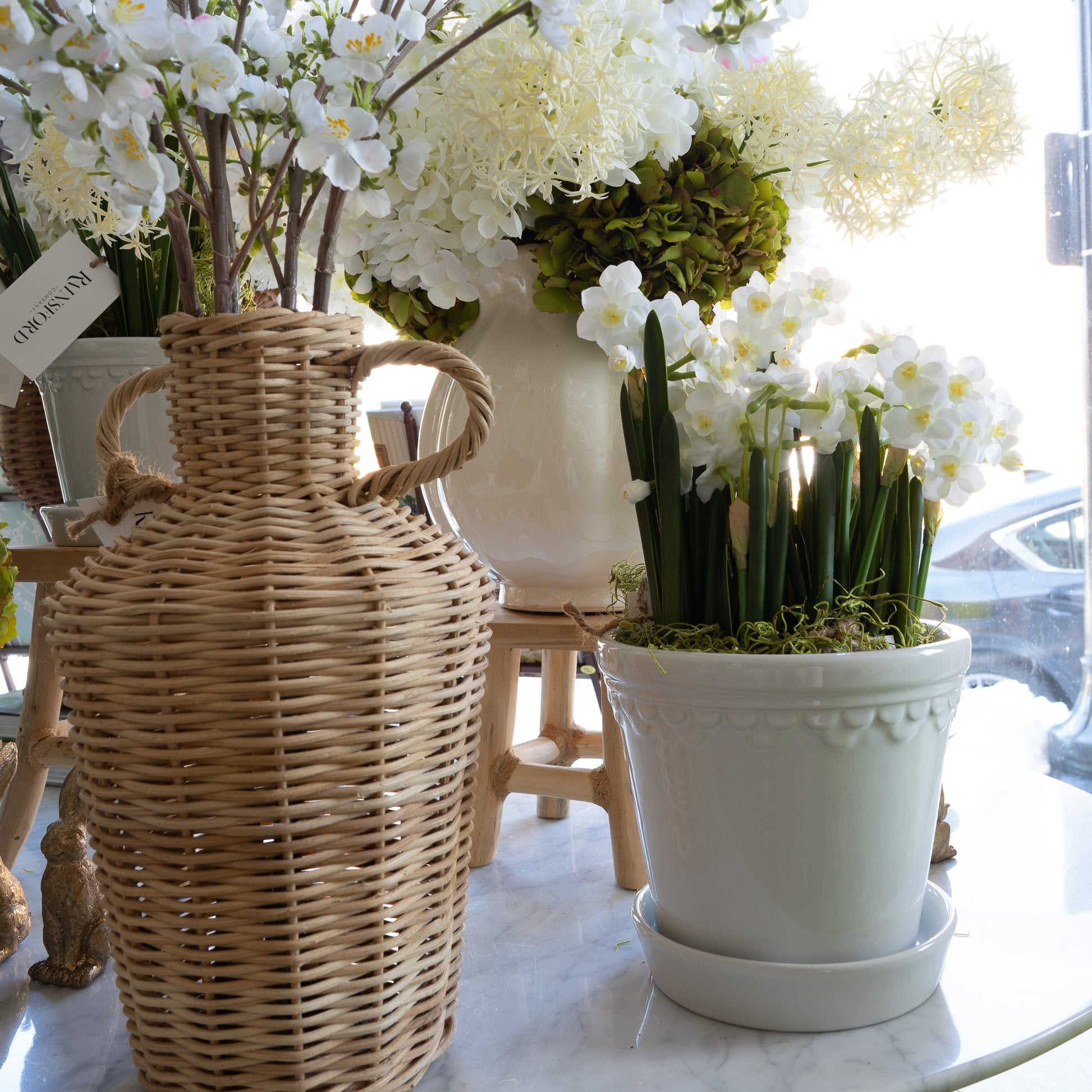 Narcissus Plant Drop In floral decor 