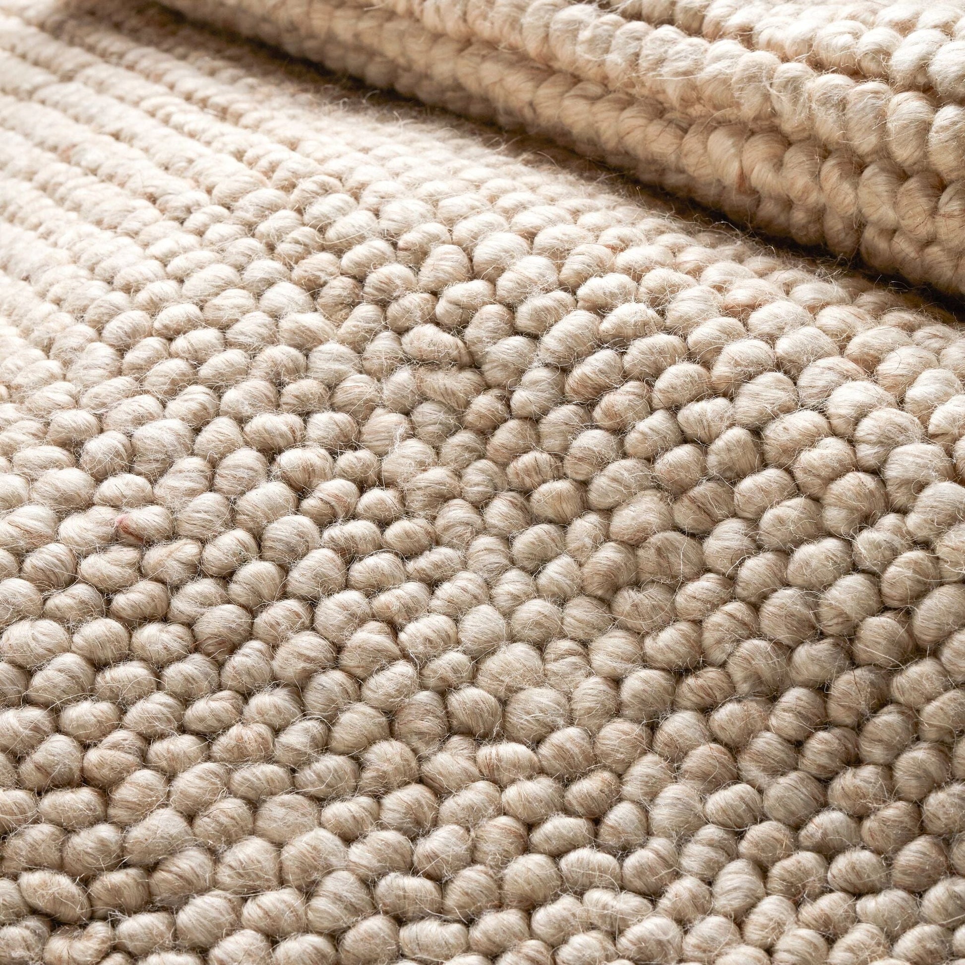 Niels Latte Handwoven Wool/Viscose Rug Rugs 